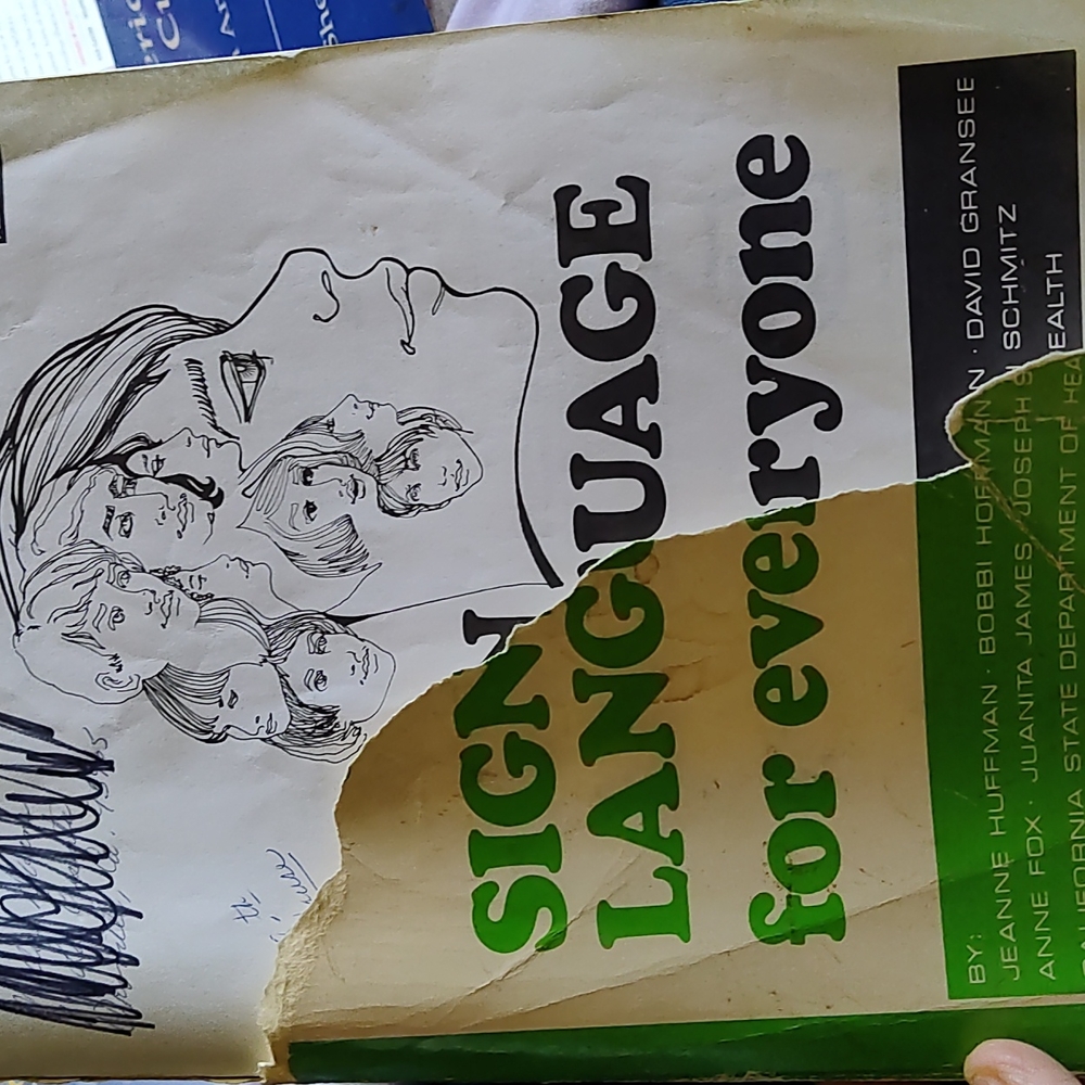 Sign language for everyone book